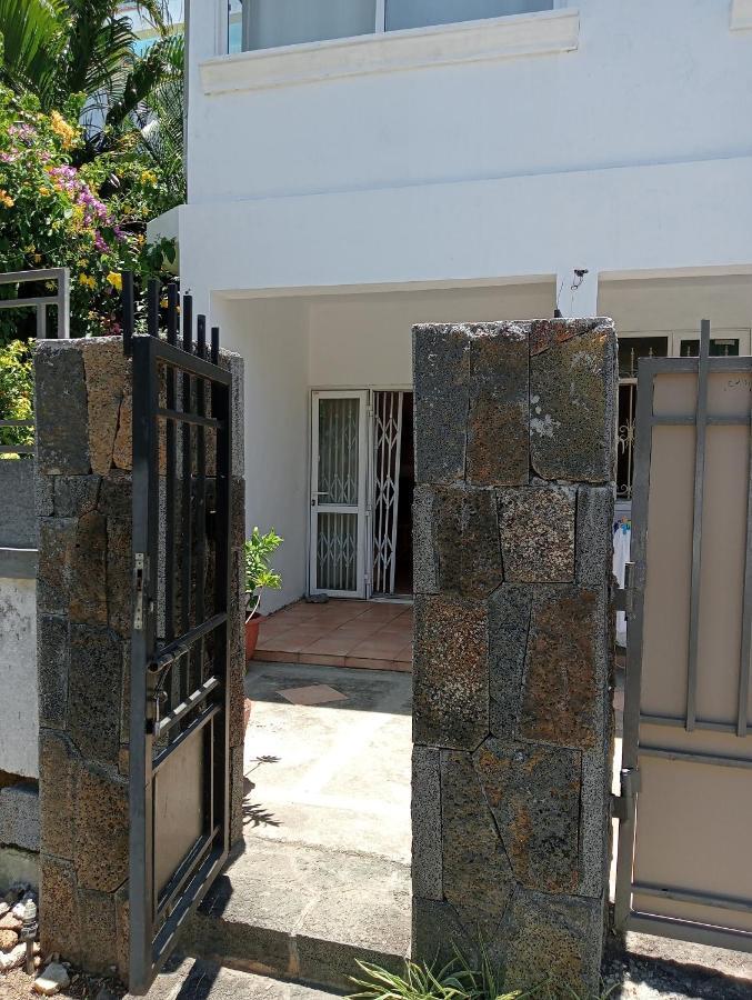 Chetty Tourist Residence Pereybere Beach Exterior photo
